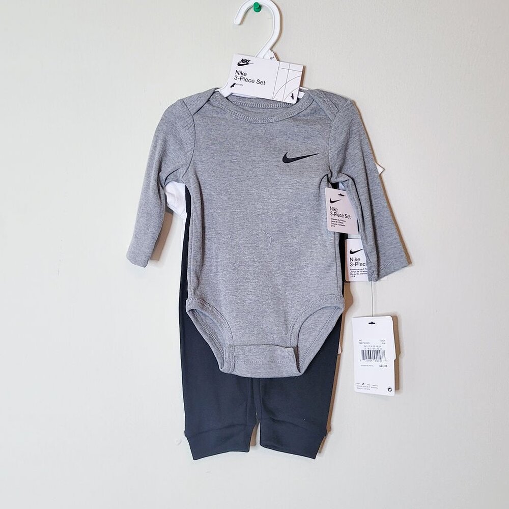 Nike 3 piece suit